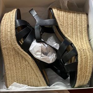 Steve Madden Kesha black leather size 9.5 wedge